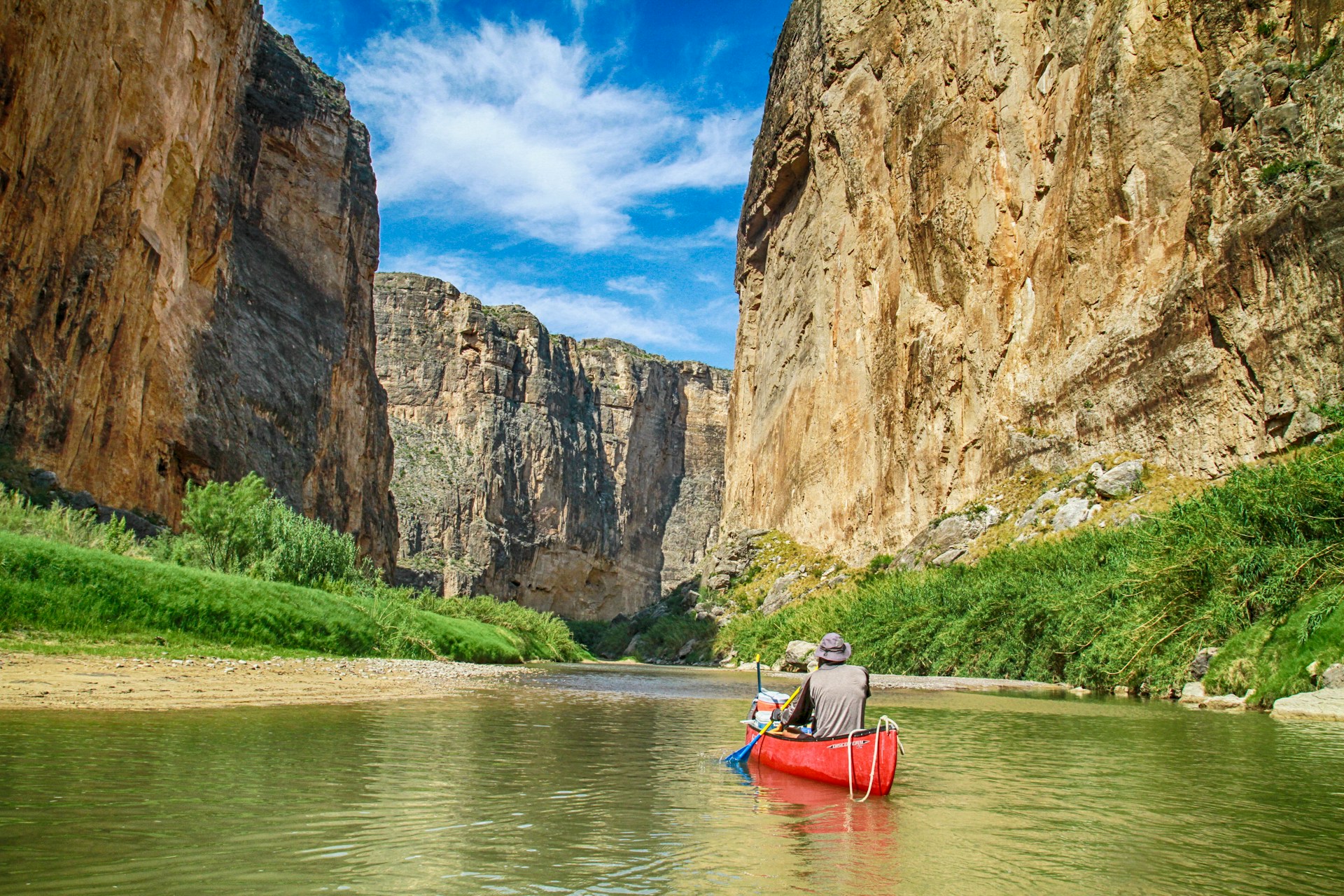 kanu im Canyon im Big Bend Nationalpark